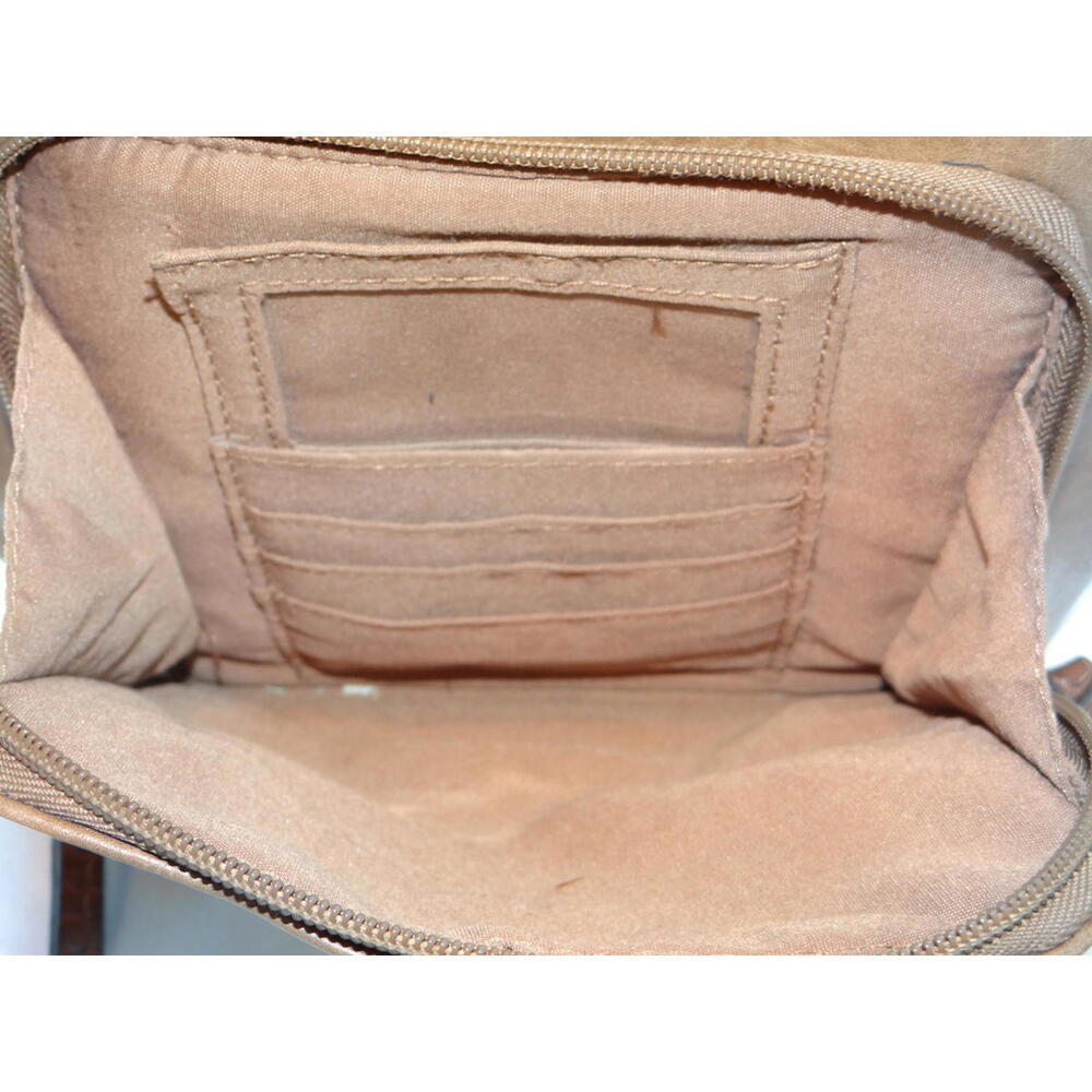 Brown Leather Women's Crossbody Bag with Multiple Zippered‎ Compartments - Picture 5 of 8